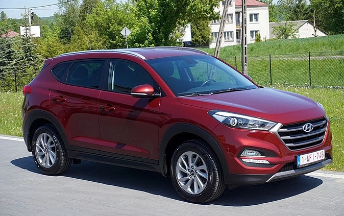 Hyundai Tucson cena 69700 przebieg: 109000, rok produkcji 2016 z Nakło nad Notecią małe 667